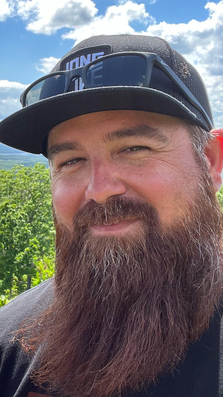 Justin  Fontaine Photo